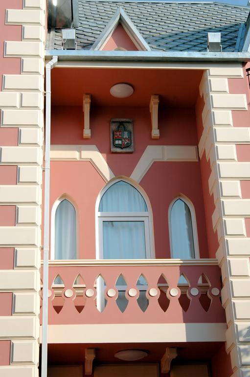 Rcheuli Hotel Batumi Exterior foto