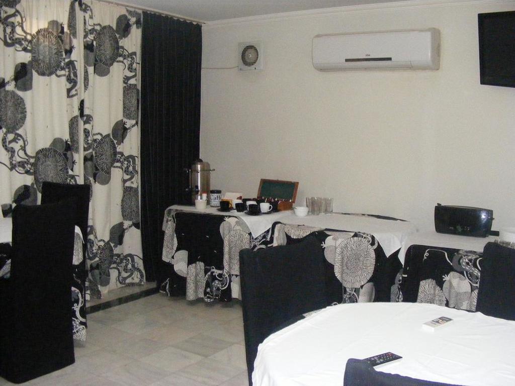 Rcheuli Hotel Batumi Exterior foto